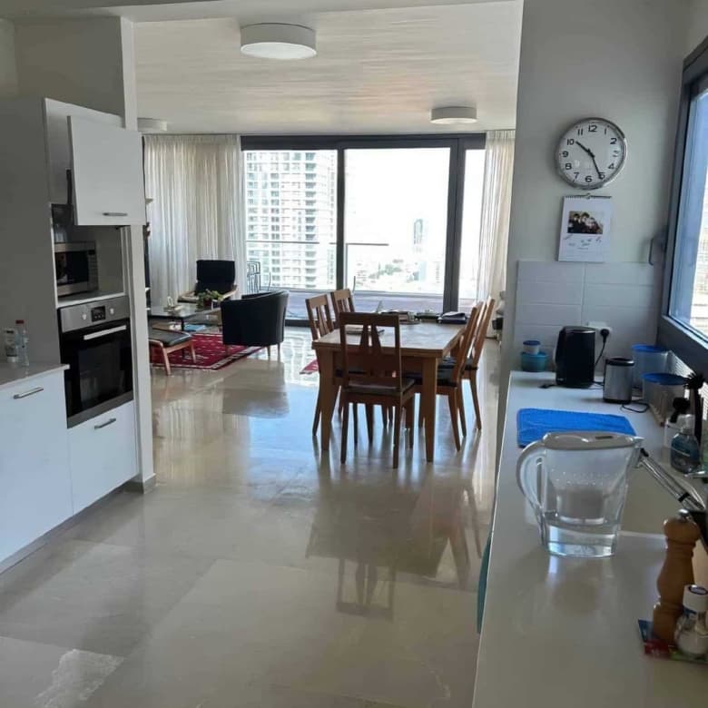 במתחם-שרונה-דירת-168-מר-40-מר-מרפסת