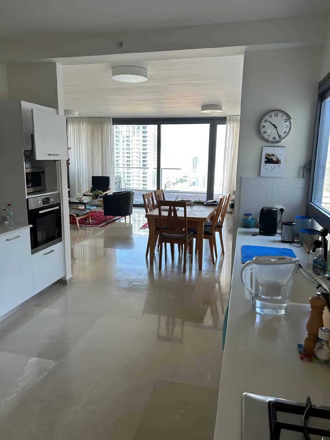 במתחם-שרונה-דירת-168-מר-40-מר-מרפסת