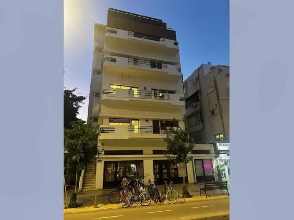 Building-for-sale-in-Ben-Yehuda-after-preservation