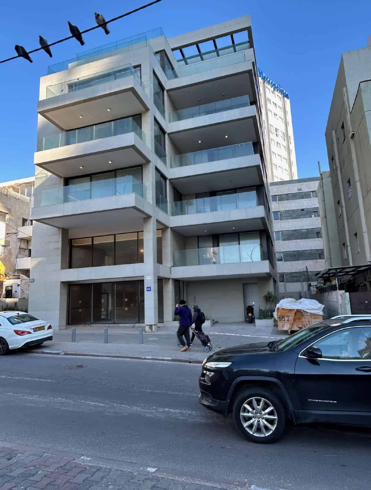 בניין-על-הים-ברחוב-הירקון